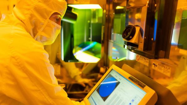 Industry preps 'cheap' HBM4 memory spec…