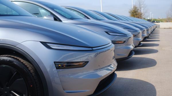 Tesla crushes NHTSA’s brand-new ADAS&hellip;