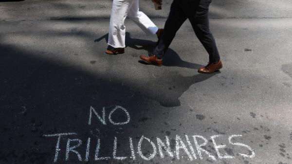 photo of Richest Man in the World Currently Ranks 4th in Race to Bribe the Most Politicians image