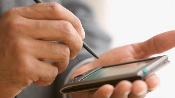 Apple Reportedly Considered Going Full…