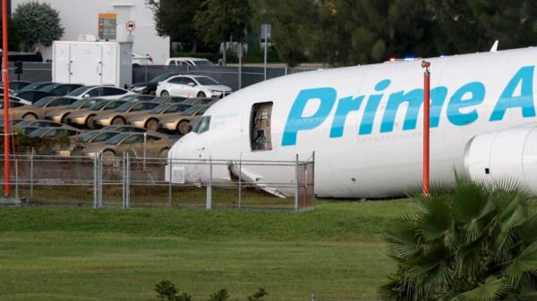 photo of A Plane Almost Crashing Into a Bunch of Cybercabs Is a Reminder That They’re ‘Piling Up’ Unused image