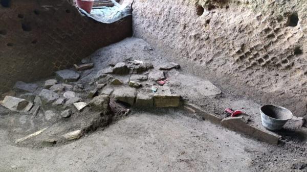 photo of After Mount Vesuvius Demolished Pompeii, People Returned to Live Among the Ruins image