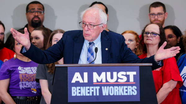 photo of Bernie Sanders files bill proposing 50% public ownership of US AI firms and giving out $1,000 dividends — VP Vance… image