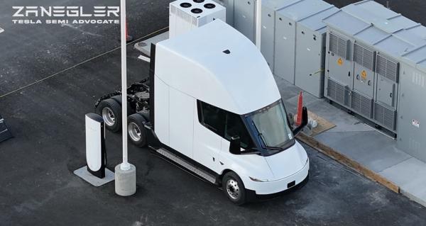 Tesla revamped Semi spotted, insane 1.2&hellip;