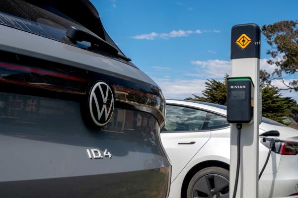 Volkswagen engineers charged with…