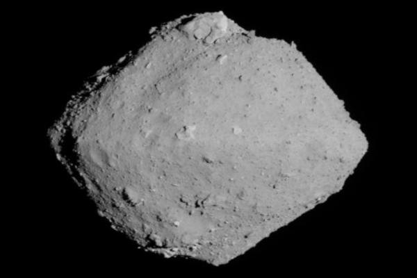 photo of Rare Asteroid Sample Contaminated by Microorganisms Despite Scientists’ Best Efforts image