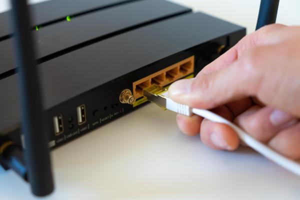 photo of 6 practical ways to use that USB port on your router image
