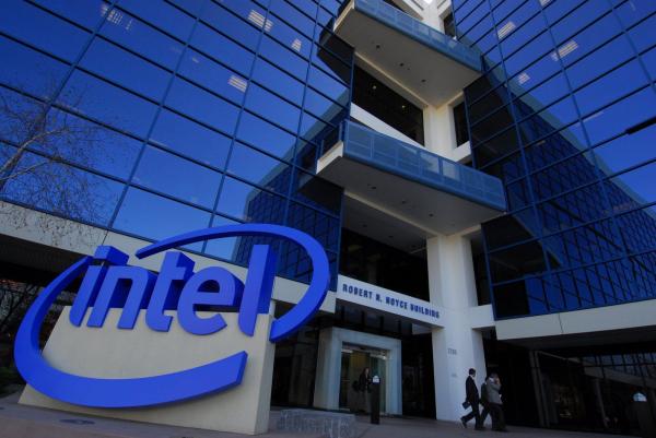 photo of Intel says PC market is ‘a tale of two kingdoms’ with mainstream ‘taking a beating’ — VP suggests a split&hellip; image