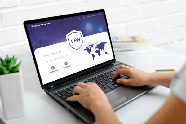Credential-stealing crew spoofs VPN&hellip;