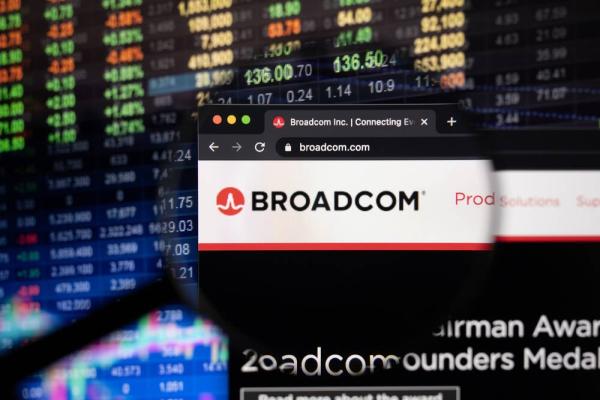 AT&T sues Broadcom for breaching VMware…