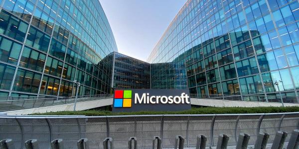 photo of Microsoft unveils finalized EU Data Boundary as European doubt over US grows image