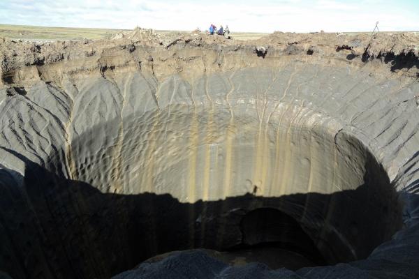 photo of Chemists Finally Unravel the Mystery of Siberia’s Explosive Craters image