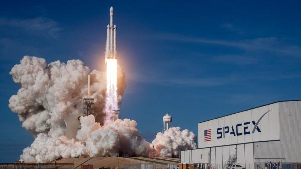 Elon Musk's SpaceX Showed Off Prototype…