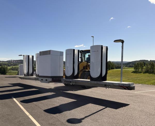 Tesla unfolded its first European&hellip;