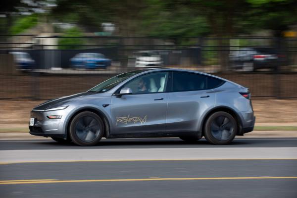 Tesla reveals two Robotaxi crashes&hellip;