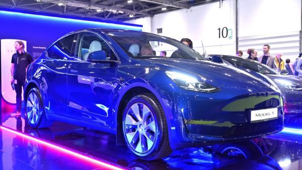 Tesla Has to Fix 20,000 Vehicles With&hellip;