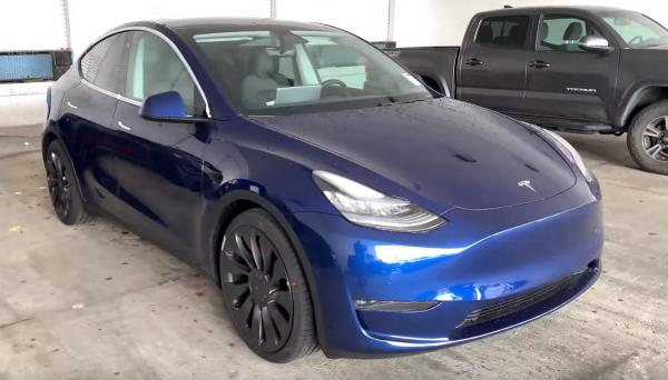 photo of Tesla Model Y crossover SUV first impressions (video) image