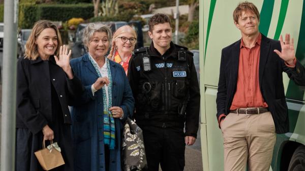 Beyond Paradise season 4 star would…