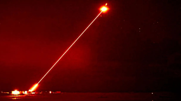 photo of UK confirms drone-killing DragonFire laser weapon for Royal Navy destroyers by 2027 —laser downs 400mph high‑speed&hellip; image