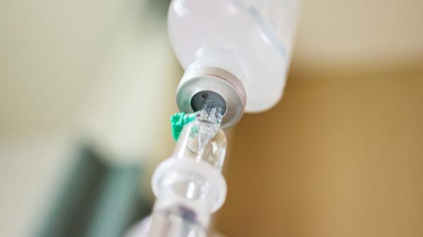 photo of Epinephrine Allergy Injections Recalled Over ‘Particulate Matter,’ Including Glass image