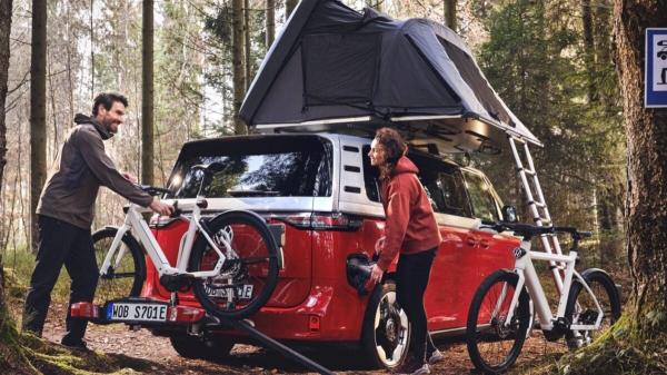 photo of Volkswagen Thinks Your E-Bike Needs a Pair of Smart Glasses image