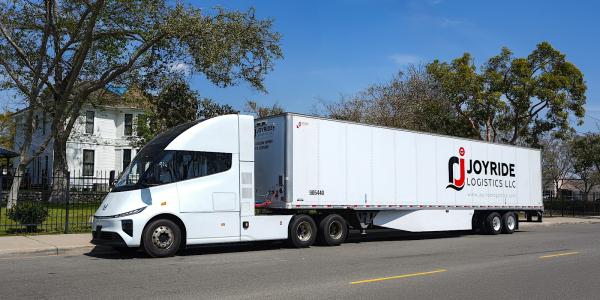 photo of PGE gets it: electric semi trucks provide HEAVY DUTY backup for the grid [video] image