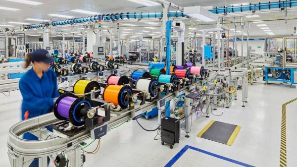 Amazon signs multibillion-dollar Corning&hellip;